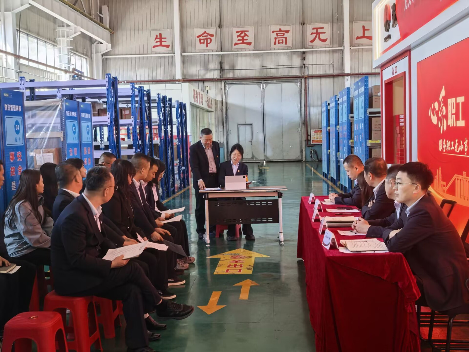 六支部主题党日活动 (6).jpg