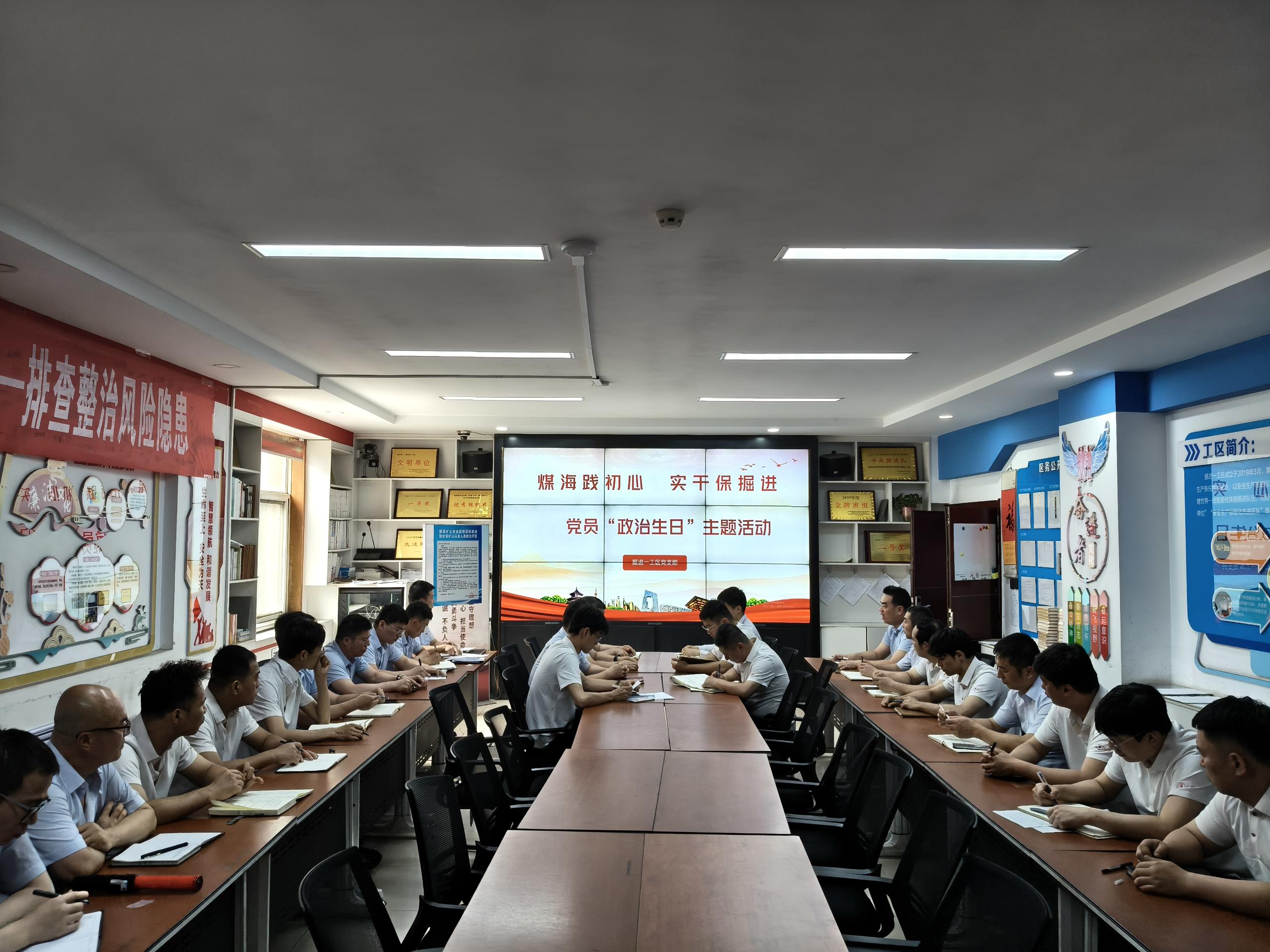 011782877087678262.jpeg 封面.jpg